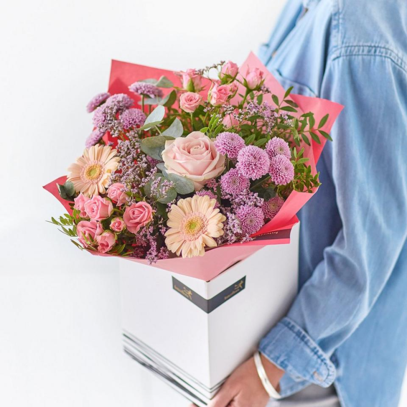 Pastel Lily Free Bouquet